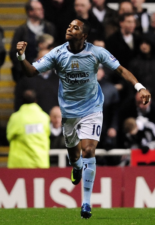 Shams：字母哥想去的地方远远不止尼克斯一家（Shams：字母哥的潜在去处远不止尼克斯）