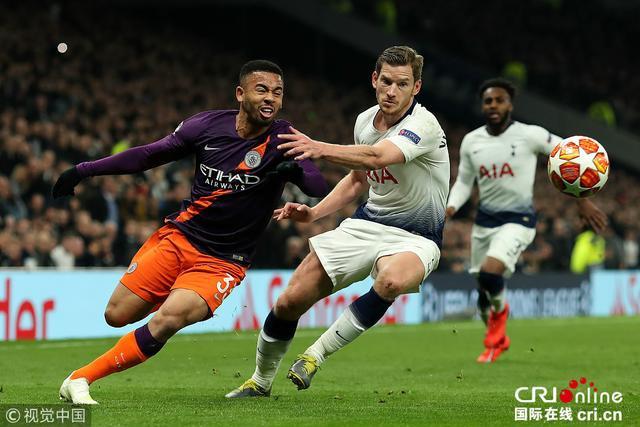 中后卫如何提升头球能力？（中后卫头球能力提升指南）