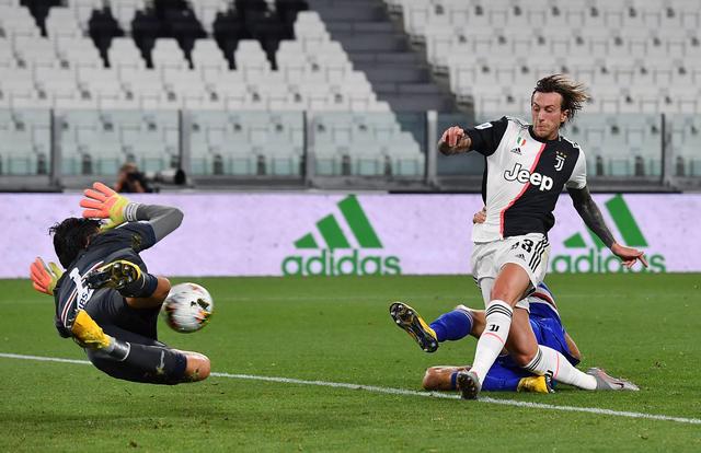 U21女排世锦赛：中国女排晋级，与美国队巅峰对决锁定小组第一（U21女排世锦赛：中国女排出线，将战美国争夺小组头名）