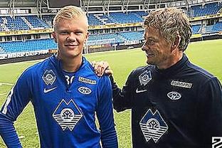 门兴格拉德巴赫3-0大胜海登海姆，町野修斗、哈里斯-塔巴科维奇破门