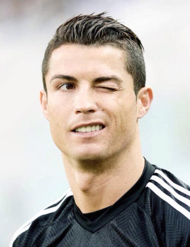 申花获得下赛季亚精联赛资格的一丝“理论希望”？2026赛季“多线平衡”必须重点考虑！（申花晋级下季亚精联仍存理论可能，2026赛季多线平衡须列为重点）