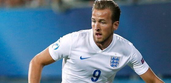 记者：库尔图瓦也伤了，将不会参加11月份国家队比赛（记者：库尔图瓦因伤缺席11月国家队赛事）