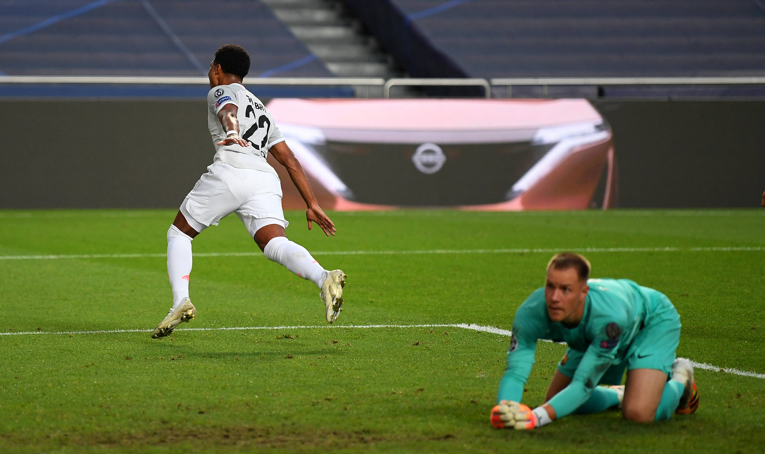 蒋圣龙：理解球迷的失望；末轮踢好自己的比赛（蒋圣龙：理解球迷心情，末轮专注打好自身比赛）