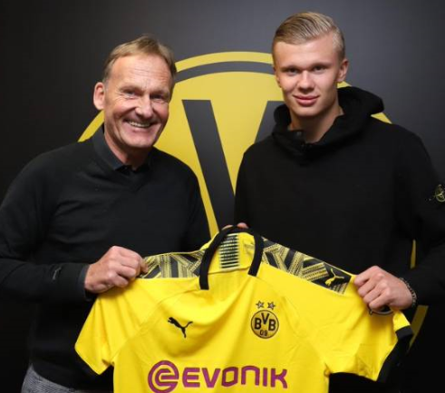 连续九年排名第一，皇马官网成全球访问量最高足球俱乐部网站（皇马官网连续九年位居全球足球俱乐部网站访问量第一）