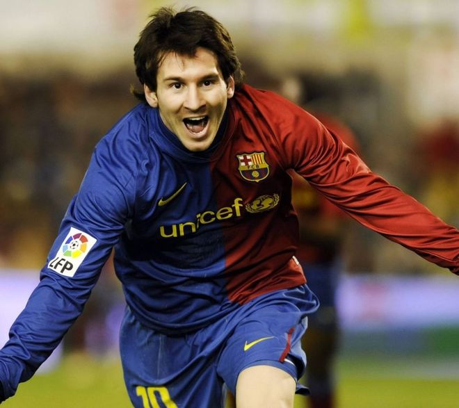 那不勒斯体育总监曼纳：德布劳内将至少伤缺至2月底（那不勒斯体育总监曼纳：德布劳内至少休战到二月底）